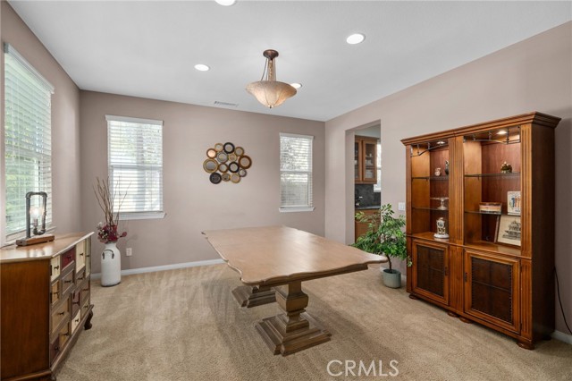 Detail Gallery Image 7 of 54 For 35590 Byron Trl, Beaumont,  CA 92223 - 4 Beds | 3 Baths