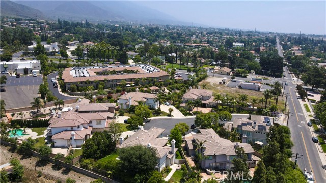 2431 Elizabeth Court, Upland CA: https://media.crmls.org/medias/417b851a-697d-47a6-9029-0ae601bba47e.jpg