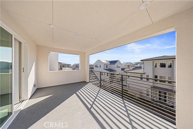120 Pin Lane, Lake Forest CA: https://media.crmls.org/medias/417ba5b2-94c3-4cae-bde7-361e2a74217d.jpg