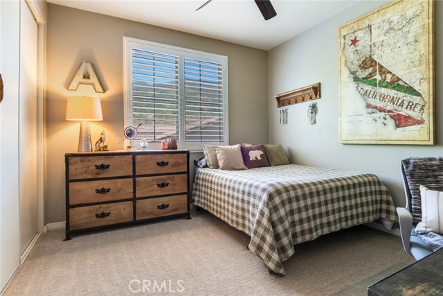4765 Falconview Court, Fontana CA: https://media.crmls.org/medias/417c3bca-f304-4057-857f-a6178d24e506.jpg