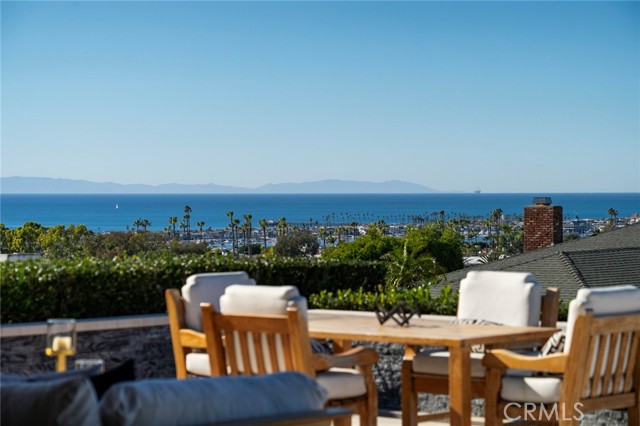 Detail Gallery Image 15 of 56 For 1020 White Sails, Corona Del Mar,  CA 92625 - 3 Beds | 3 Baths