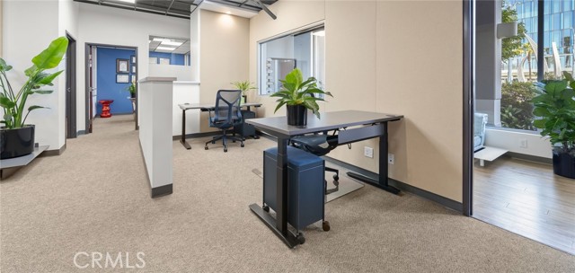 400 W Ocean Boulevard, Long Beach, California 90802, ,Commercial Lease,For Rent,400 W Ocean Boulevard,CRPW25108628