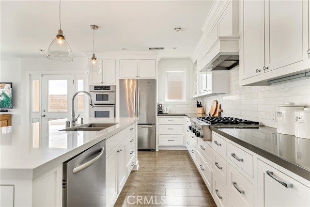 31032 Aliso Circle, Laguna Beach CA: https://media.crmls.org/medias/417e0e08-20fb-4804-8eeb-c033639b3677.jpg