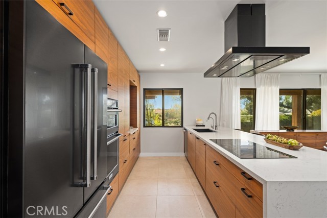 4 Oceanaire Drive, Rancho Palos Verdes, California 90275, 3 Bedrooms Bedrooms, ,3 BathroomsBathrooms,Residential,Sold,Oceanaire,SB22062456