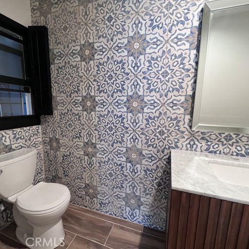 Detail Gallery Image 10 of 12 For 5266 Veronica St, Los Angeles,  CA 90008 - 3 Beds | 3 Baths