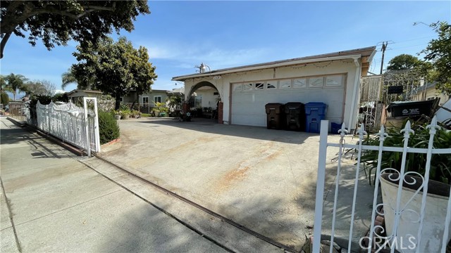 Detail Gallery Image 2 of 34 For 1108 Stichman Ave, La Puente,  CA 91746 - 4 Beds | 2 Baths