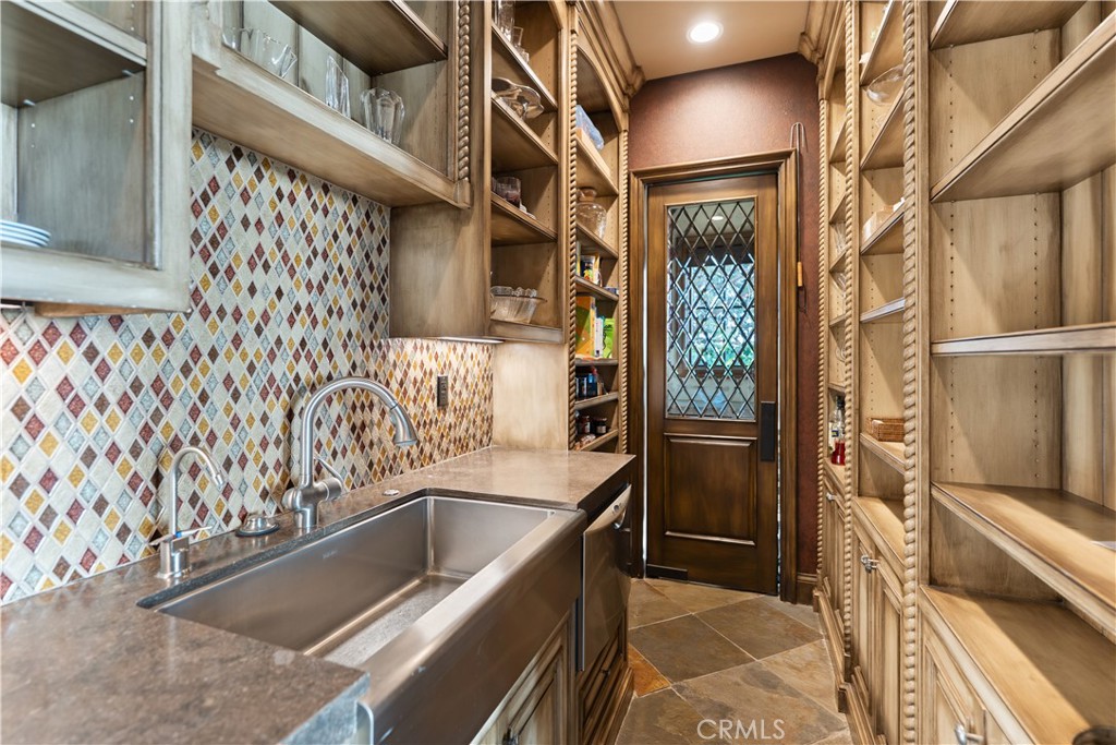 MLS #NP25278615 image #34