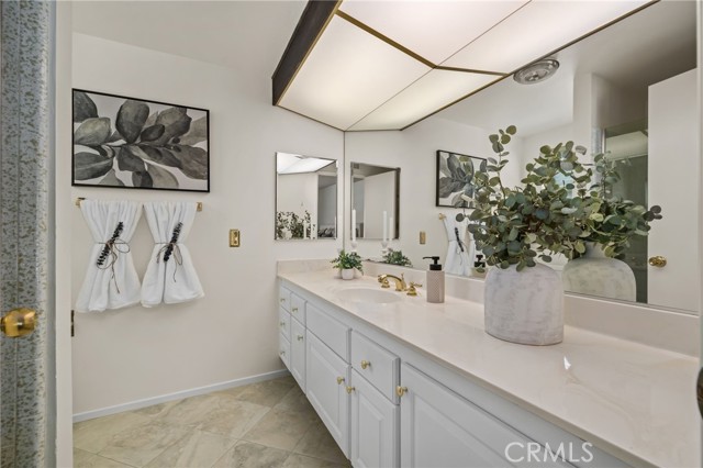 Detail Gallery Image 19 of 34 For 1063 W 19th, Upland,  CA 91784 - 4 Beds | 2 Baths