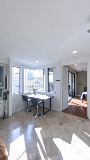 Detail Gallery Image 33 of 40 For 2575 E 19th St #17,  Signal Hill,  CA 90755 - 1 Beds | 1 Baths