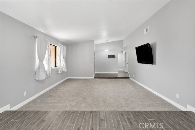 21978 Mojave Street, Apple Valley CA: https://media.crmls.org/medias/4181816f-ddd2-4ea8-8d61-2a300642e58f.jpg