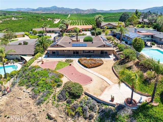44940 Viejo Drive, Hemet CA: https://media.crmls.org/medias/41823e0e-0c80-444f-aeec-405353fadd0b.jpg