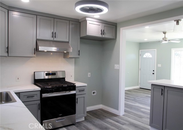 Detail Gallery Image 6 of 11 For 11623 Brimley, Norwalk,  CA 90650 - 2 Beds | 1 Baths