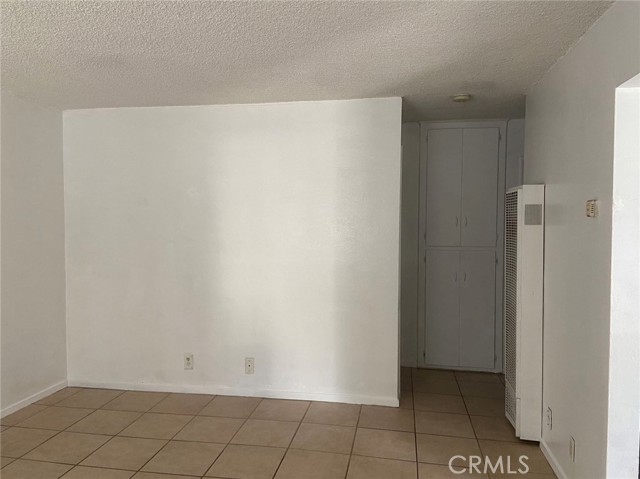 Detail Gallery Image 5 of 6 For 1224 W 11th St #C,  Pomona,  CA 91766 - 2 Beds | 1 Baths