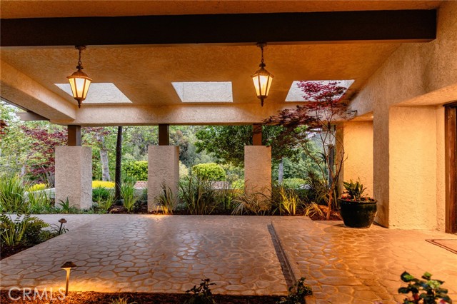 Detail Gallery Image 19 of 59 For 1916 via Visalia, Palos Verdes Estates,  CA 90274 - 6 Beds | 5/2 Baths