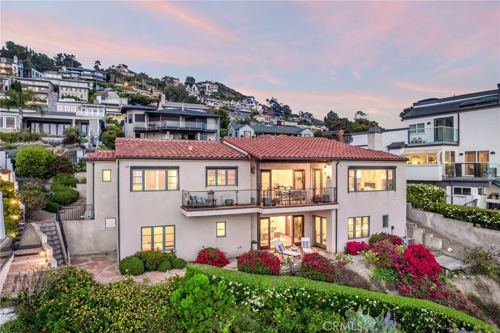 4184c319 E588 466a A216 6e180fb68b7e