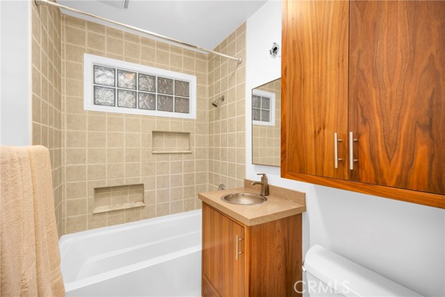 Detail Gallery Image 16 of 39 For 313 14th St, Seal Beach,  CA 90740 - 3 Beds | 2 Baths