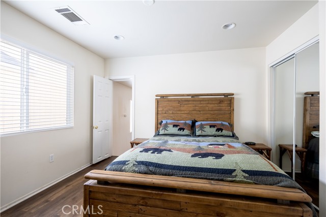 Detail Gallery Image 11 of 24 For 1019 W Mountain View Bld, Big Bear City,  CA 92314 - 3 Beds | 2/1 Baths