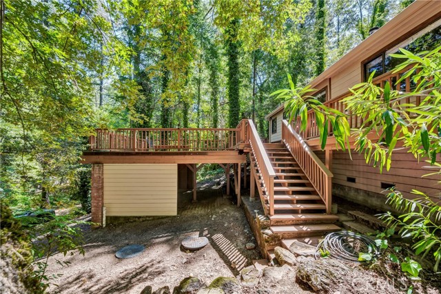 Detail Gallery Image 8 of 24 For 17097 Dogwood Way, Cobb,  CA 95461 - 2 Beds | 1 Baths