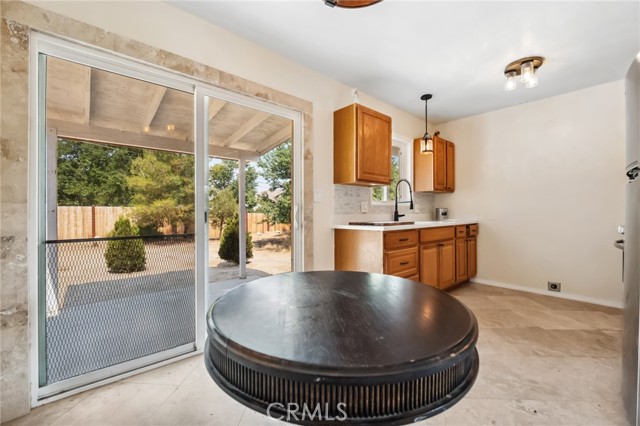 Detail Gallery Image 10 of 25 For 7754 Shawnee Trl, Yucca Valley,  CA 92284 - 2 Beds | 1 Baths