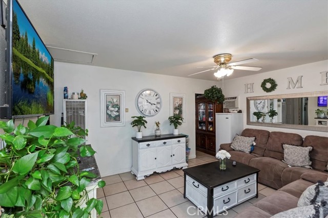 Detail Gallery Image 13 of 35 For 301 E 6th St, Perris,  CA 92570 - – Beds | – Baths