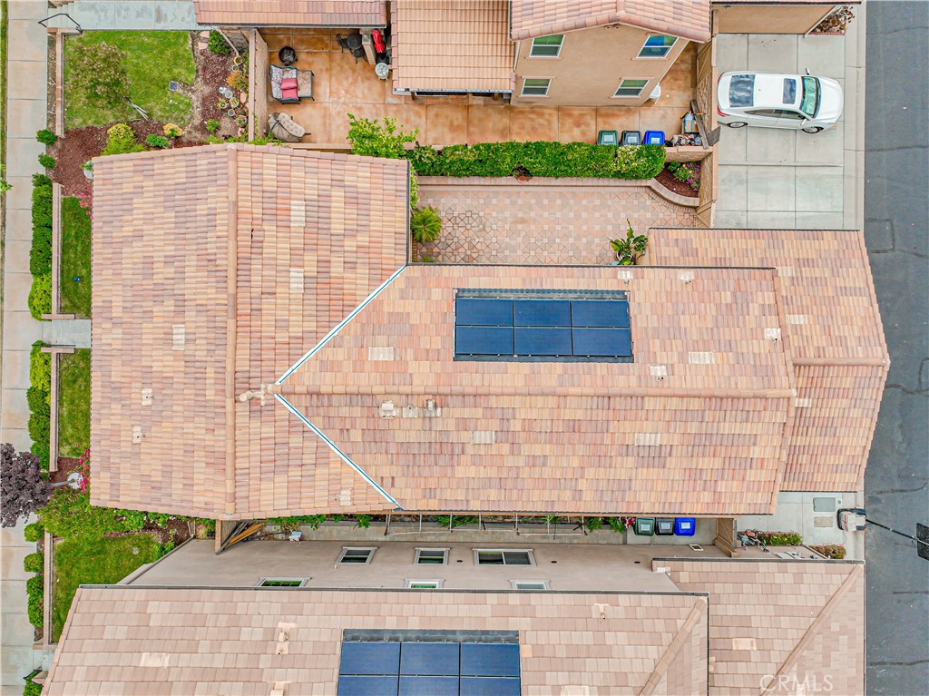 https://media.crmls.org/medias/4188871c-f5c3-48ab-b6b0-68261718f248.jpg?preset=X-Large