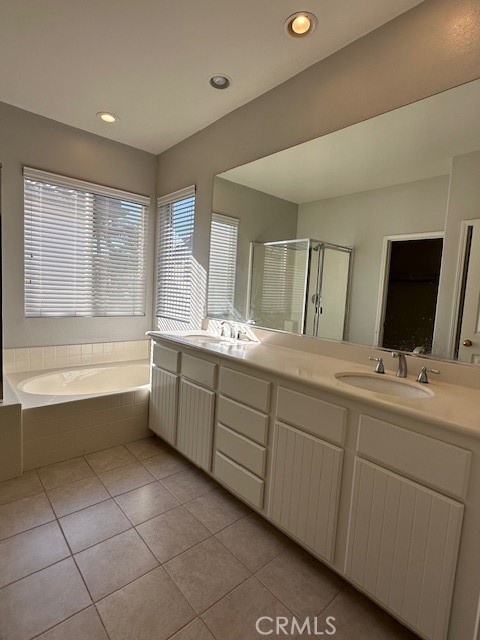 Detail Gallery Image 30 of 31 For 47 Eaglecreek, Irvine,  CA 92618 - 3 Beds | 2/1 Baths