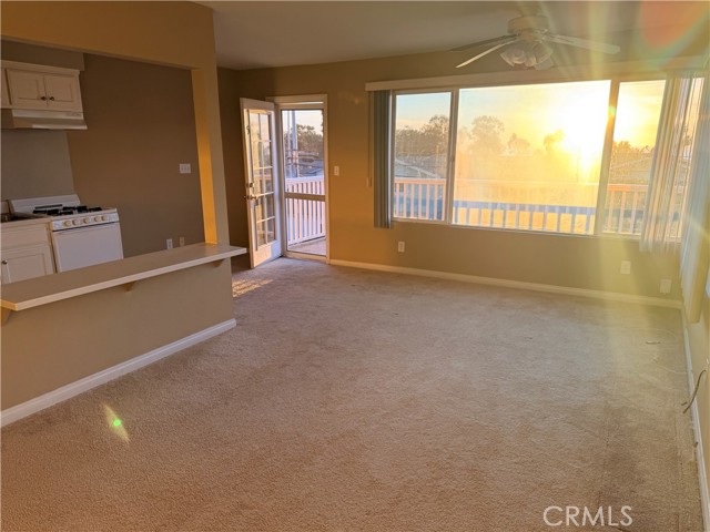 Detail Gallery Image 3 of 23 For 2617 Calle Del Comercio #5,  San Clemente,  CA 92672 - 2 Beds | 1 Baths