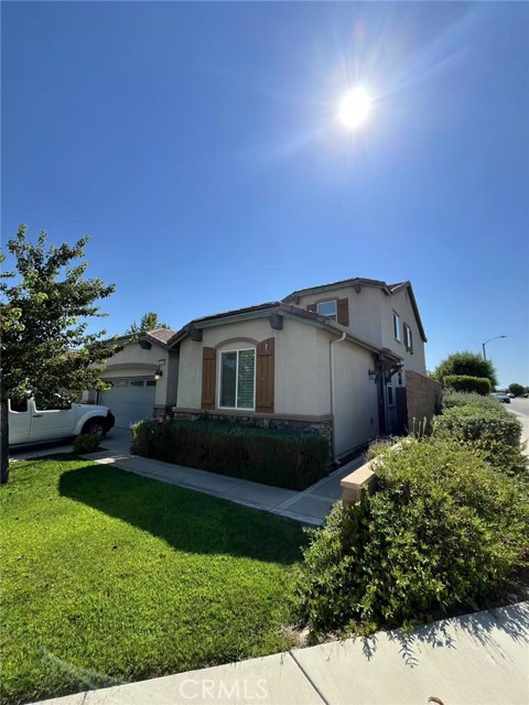 7906 Sea Salt Avenue, Fontana CA: https://media.crmls.org/medias/4189164c-d086-4d37-bae3-9a432a76b9d4.jpg