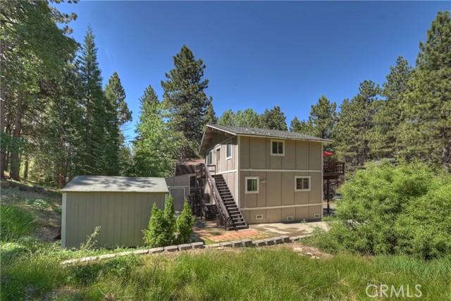 33469 Squirrel Drive, Green Valley Lake CA: https://media.crmls.org/medias/41897101-07a9-465e-86eb-728d91100cf6.jpg