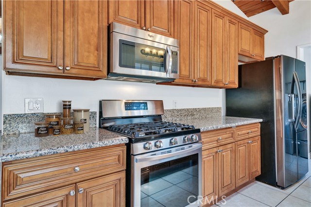 Detail Gallery Image 7 of 37 For 14121 Remington St, Arleta,  CA 91331 - 4 Beds | 2 Baths