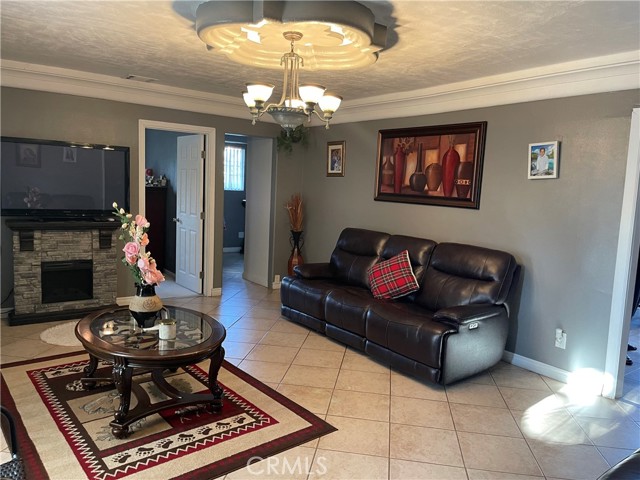 Detail Gallery Image 21 of 46 For 3860 Fox Tail Lane, Jurupa Valley,  CA 92509 - 4 Beds | 2/1 Baths