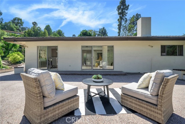 5203 Middlecrest Road, Rancho Palos Verdes, California 90275, 3 Bedrooms Bedrooms, ,2 BathroomsBathrooms,Residential,Sold,Middlecrest,PV22183004