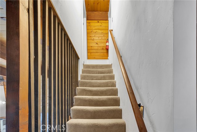 Detail Gallery Image 16 of 45 For 43095 Monterey St, Big Bear Lake,  CA 92315 - 3 Beds | 3/1 Baths