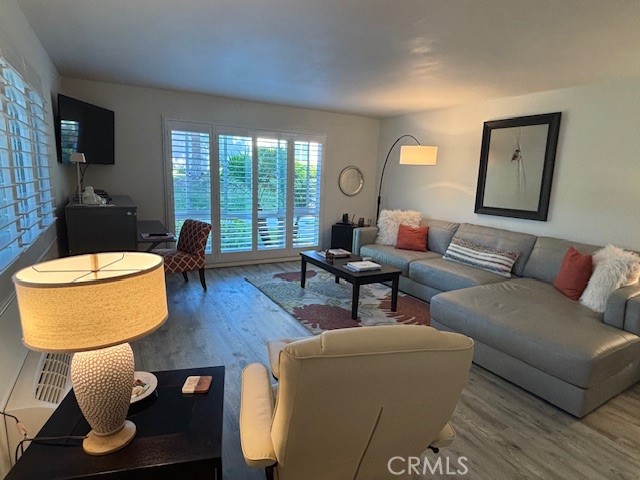 Detail Gallery Image 5 of 13 For 39 Calle Aragon #D,  Laguna Woods,  CA 92637 - 1 Beds | 1 Baths