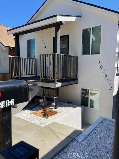 3028 E 1st Street, Los Angeles CA: https://media.crmls.org/medias/418b6fc8-4f7f-4b6f-b27e-d0acbbe0209a.jpg