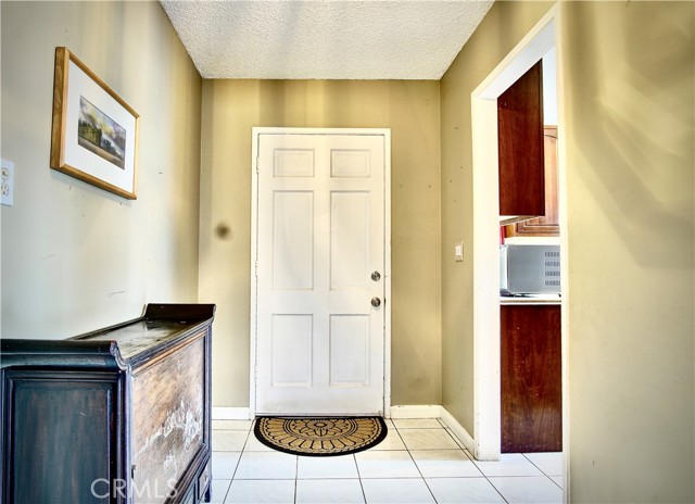 Image 3 for 9292 Ambassador Dr, Westminster, CA 92683