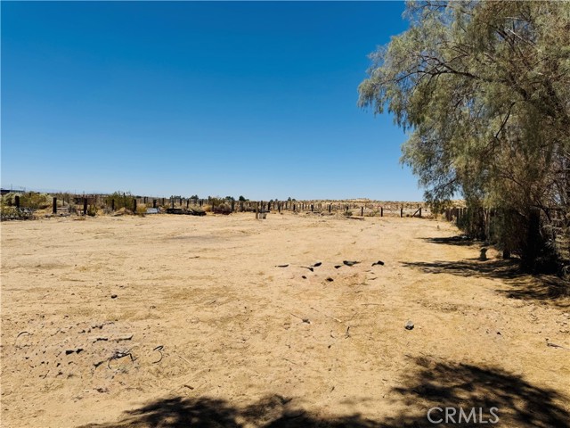 34756 Birch Road, Barstow CA: https://media.crmls.org/medias/418cb648-1c3e-4740-a92f-9c2d18ca0352.jpg