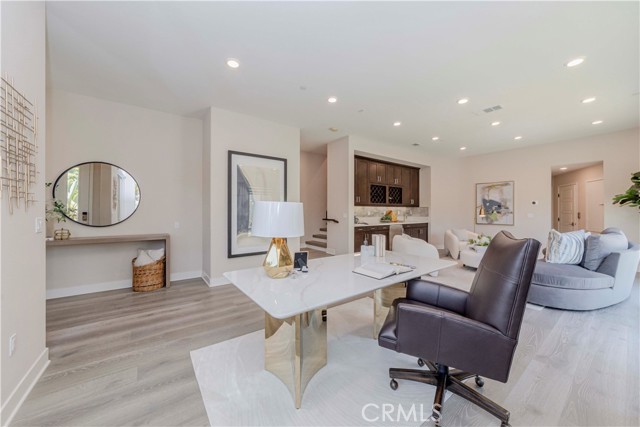 195 Stellar, Irvine CA: https://media.crmls.org/medias/418cf306-b8fe-41c4-bdc8-feb3c9c24e60.jpg