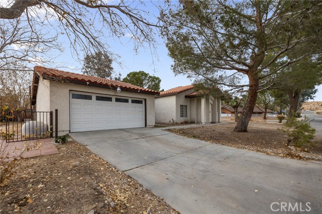 Detail Gallery Image 2 of 45 For 39419 166th St, Palmdale,  CA 93591 - 5 Beds | 3 Baths