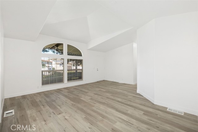 Detail Gallery Image 8 of 38 For 5815 115 E La Palma Ave #115,  Anaheim,  CA 92807 - 4 Beds | 2 Baths