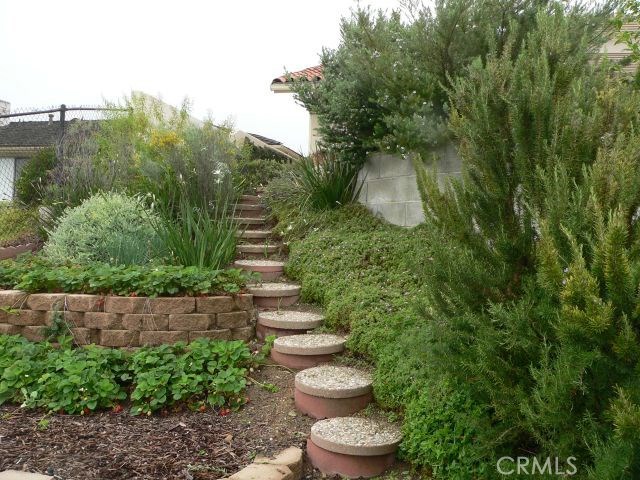 The garden is ready to furnish fresh vegetables and herbs for your dining enjoyment.