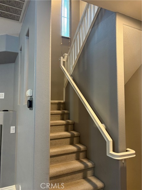 7 Burlingame Lane, Aliso Viejo CA: https://media.crmls.org/medias/41901746-4376-403d-81a5-59e6451e17e2.jpg