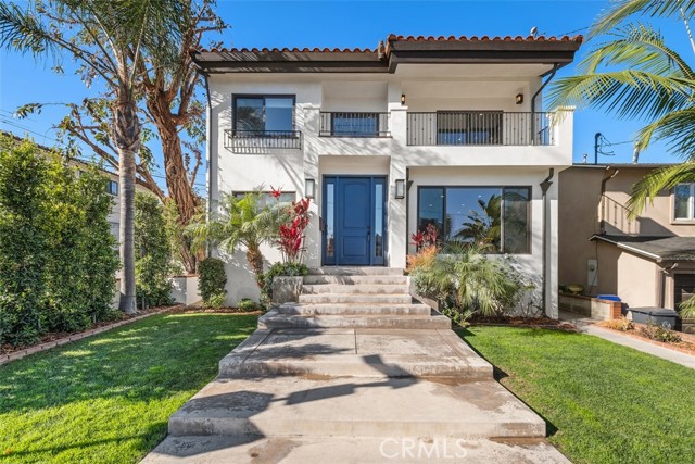 2501 N Poinsettia Ave, Manhattan Beach, CA 90266