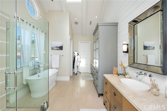 Detail Gallery Image 54 of 74 For 35167 Beach Road, Dana Point,  CA 92624 - 5 Beds | 4/1 Baths