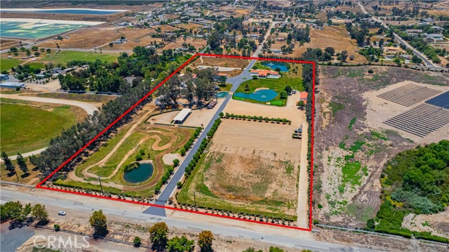 26465 Douglas Avenue, Murrieta CA: https://media.crmls.org/medias/41939d01-a3e9-4a79-8ea0-e5aff902fc5e.jpg