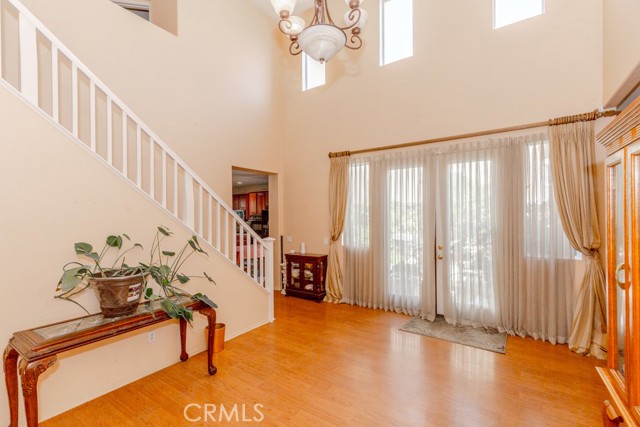 Detail Gallery Image 5 of 17 For 7026 Penny Ct, Rancho Cucamonga,  CA 91739 - 5 Beds | 3 Baths
