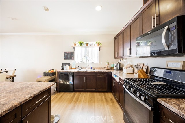 Detail Gallery Image 12 of 25 For 20668 Pitchfork Dr, Riverside,  CA 92507 - 4 Beds | 2 Baths