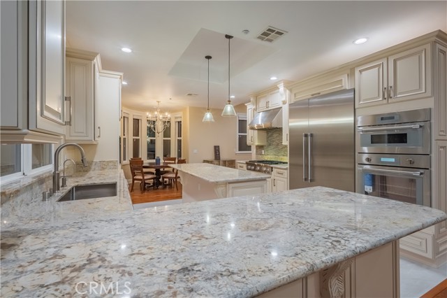 3499 Viewfield Avenue, Hacienda Heights CA: https://media.crmls.org/medias/41943068-e993-463b-b3eb-9dd922fd7850.jpg