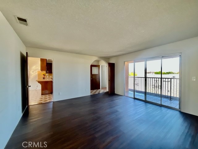 1233 /1235 W 24th, San Pedro CA: https://media.crmls.org/medias/4194d7d6-78aa-4a41-a900-f3f3a54997d5.jpg