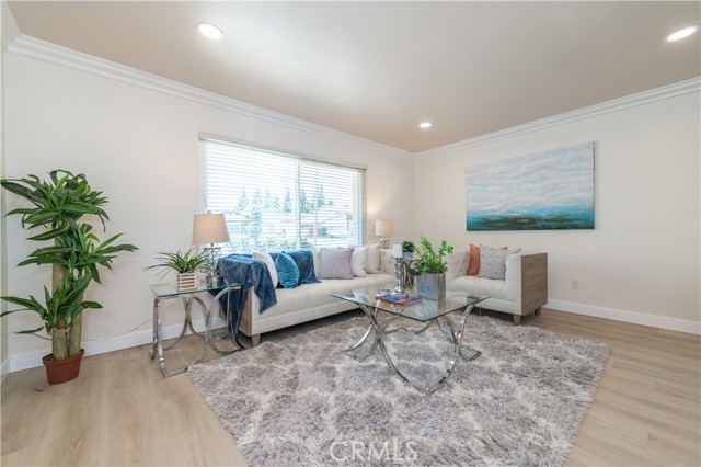 Detail Gallery Image 6 of 31 For 17120 Horst Ave, Cerritos,  CA 90703 - 3 Beds | 2 Baths
